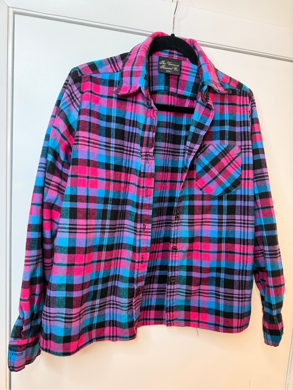 Women’s Vermont Flannel Company Pink & Blue Flannel Long Sleeve